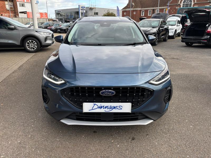 Used Ford Focus 2024 for sale - 76038008: Photo 2