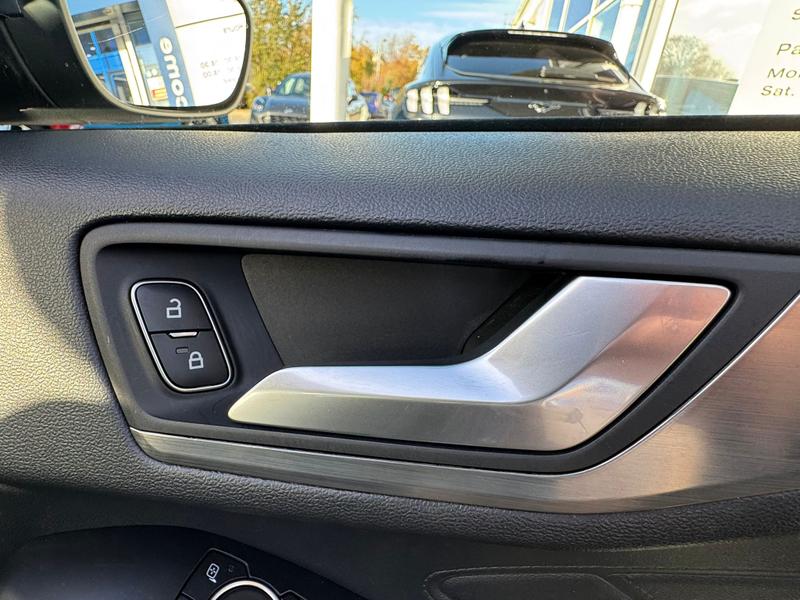 Used Ford Focus 2018 for sale - 76394243: Photo 19