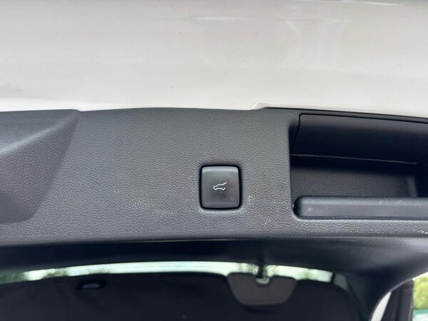 Used Ford Kuga 2022 for sale - 75183646: Photo 8