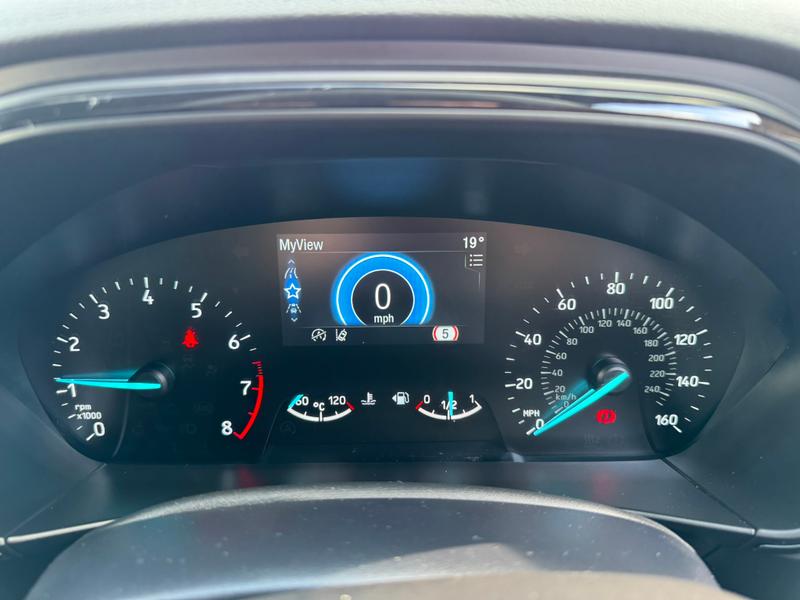 Used Ford Focus 2023 for sale - 76949137: Photo 11