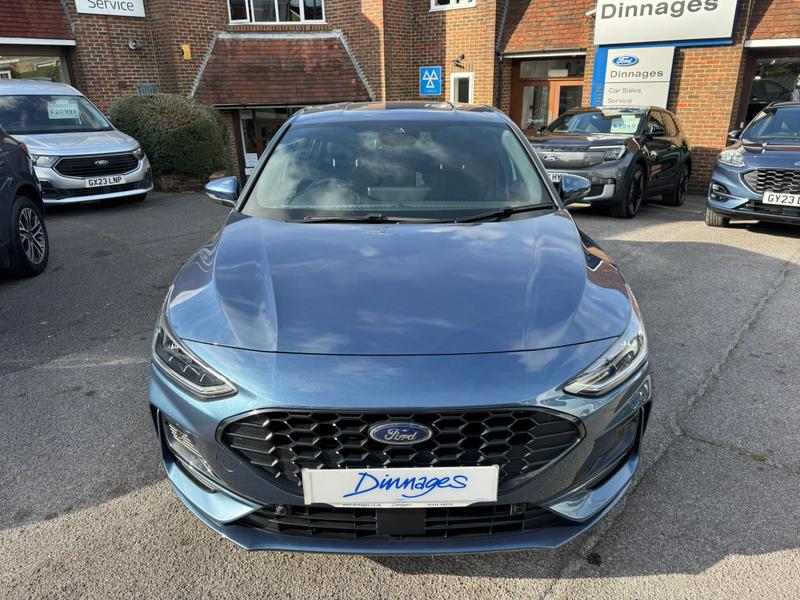 Used Ford Focus 2023 for sale - 76949137: Photo 2