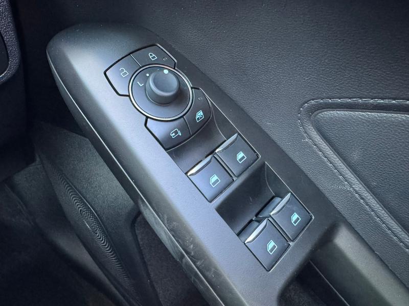 Used Ford Focus 2023 for sale - 76949137: Photo 23