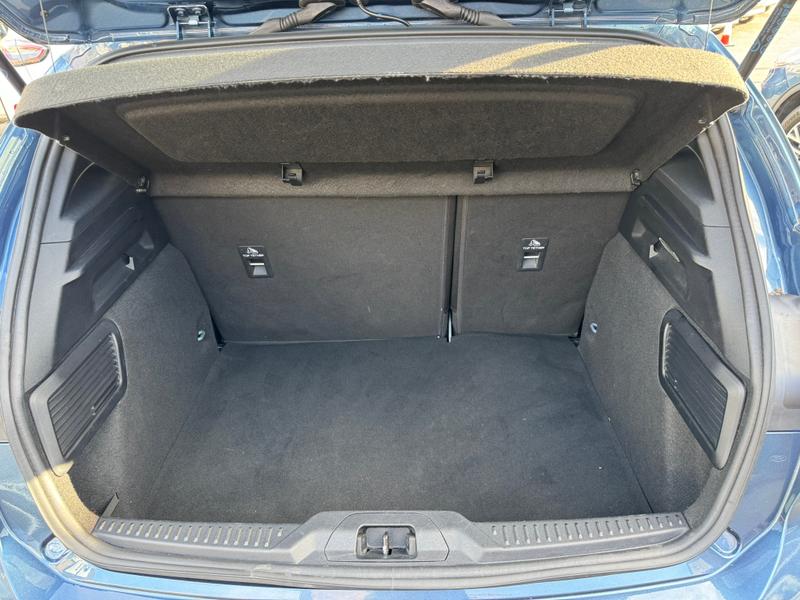 Used Ford Focus 2023 for sale - 76949137: Photo 6