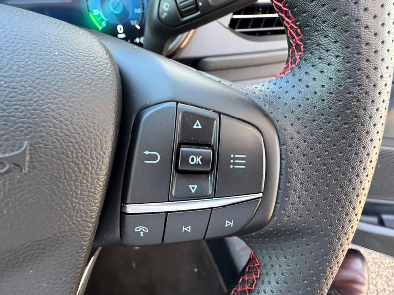 Used Ford Kuga 2025 for sale - 77746746: Photo 27