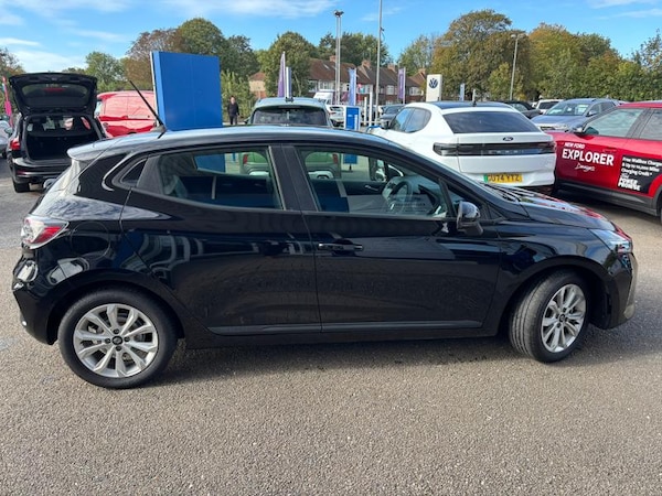 Used Renault Clio 2024 for sale - 76181114: Photo 12