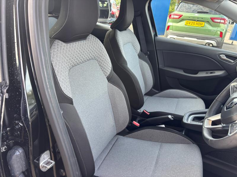 Used Renault Clio 2024 for sale - 76181114: Photo 15