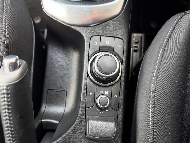 Used Mazda Mazda2 2018 for sale - 77393819: Photo 24