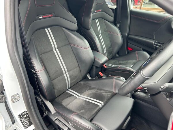 Used Ford Puma 2024 for sale - 75381038: Photo 21