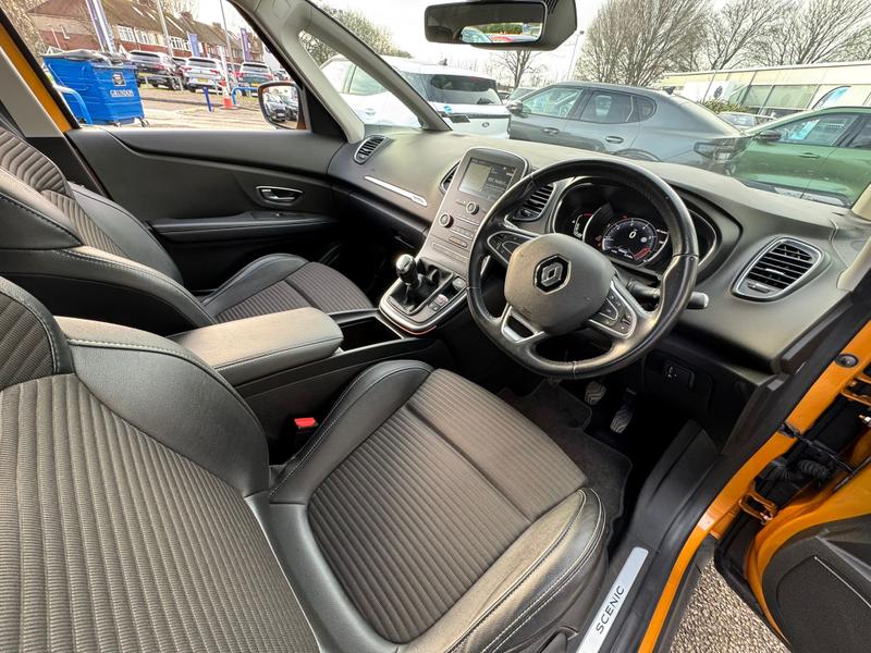 Used Renault Scenic 2017 for sale - 77393818: Photo 18