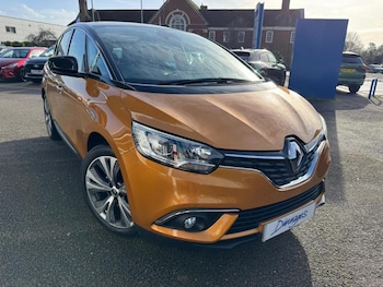 2017 - 1.2 TCE 130 Dynamique Nav 5dr