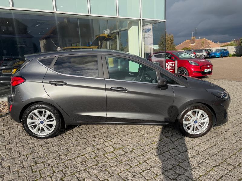 Used Ford Fiesta 2022 for sale - 76433931: Photo 2