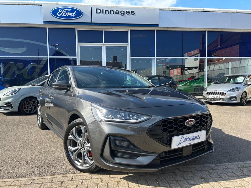 Used Ford Focus 2023 for sale - 76344488: Photo 1