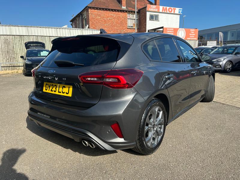 Used Ford Focus 2023 for sale - 76344488: Photo 7