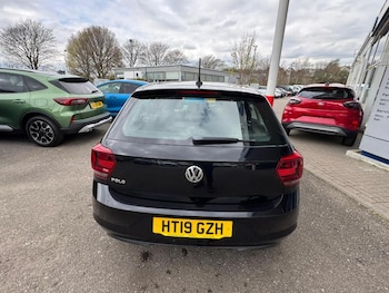 Used Volkswagen Polo 2019 for sale - 77935060: Photo