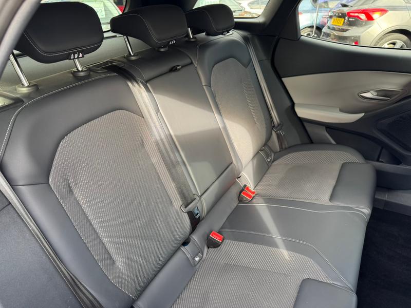 Used Ford Explorer 2024 for sale - 77804604: Photo 15