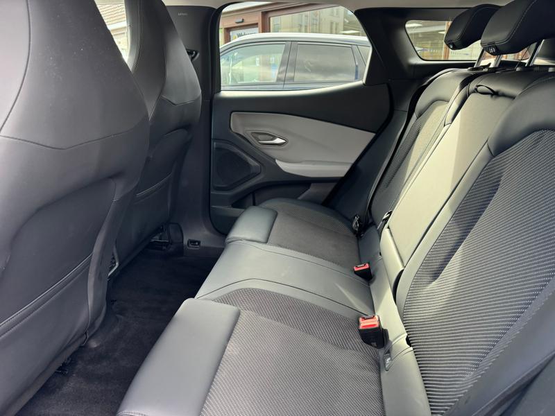 Used Ford Explorer 2024 for sale - 77804604: Photo 7