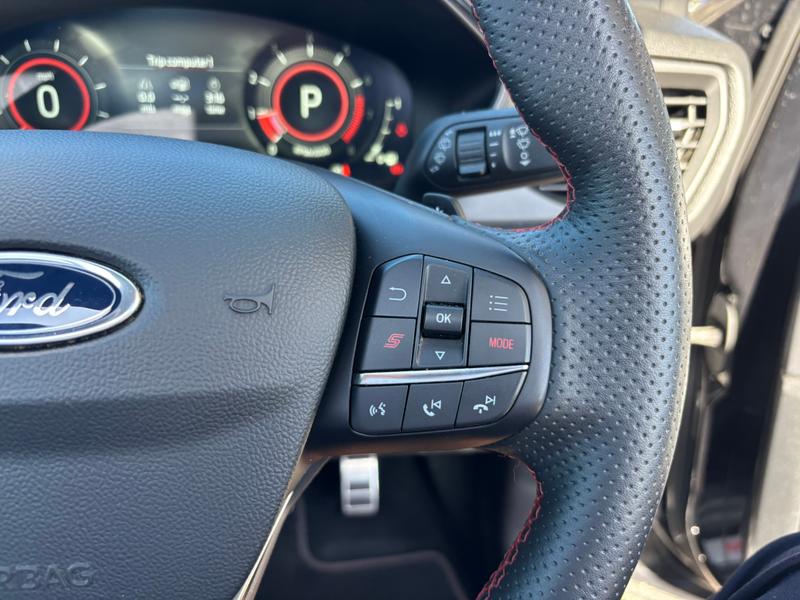 Used Ford Focus 2023 for sale - 75922472: Photo 38