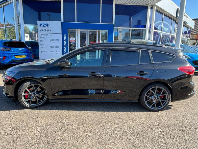 Used Ford Focus 2023 for sale - 75922472: Photo 5
