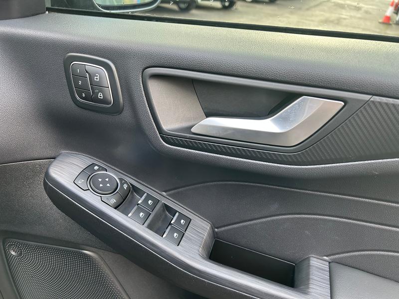 Used Ford Kuga 2024 for sale - 77301275: Photo 25