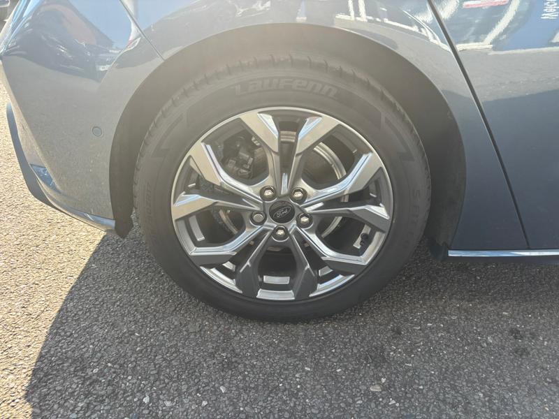 Used Ford Focus 2023 for sale - 77975856: Photo 13