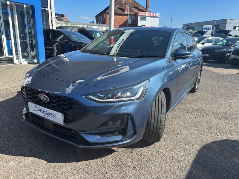 Used Ford Focus 2023 for sale - 77975856: Photo 3