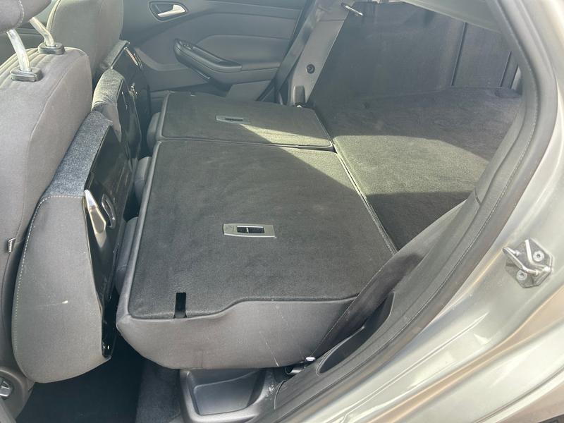 Used Ford Focus 2017 for sale - 77934986: Photo 19