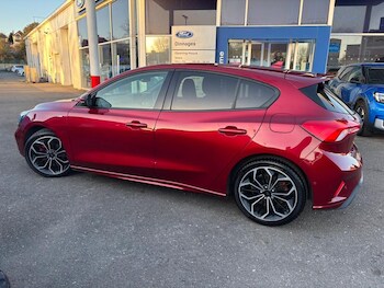 Used Ford Focus 2018 for sale - 77910356: Photo