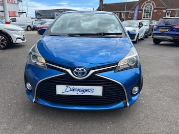 Used Toyota Yaris 2015 for sale - 78486786: Photo