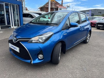 Used Toyota Yaris 2015 for sale - 78486786: Photo