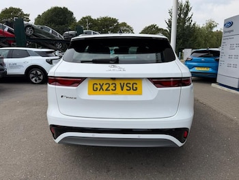 Used Jaguar F-Pace 2023 for sale - 79280891: Photo