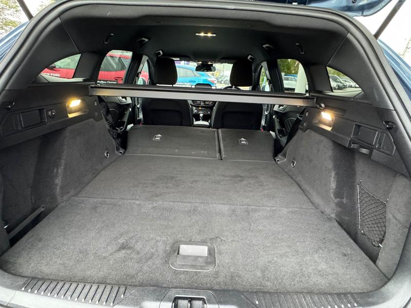 Used Ford Focus 2023 for sale - 76038191: Photo 12