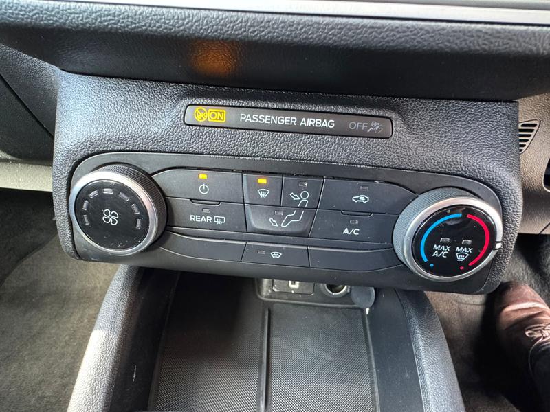 Used Ford Focus 2018 for sale - 75922590: Photo 31