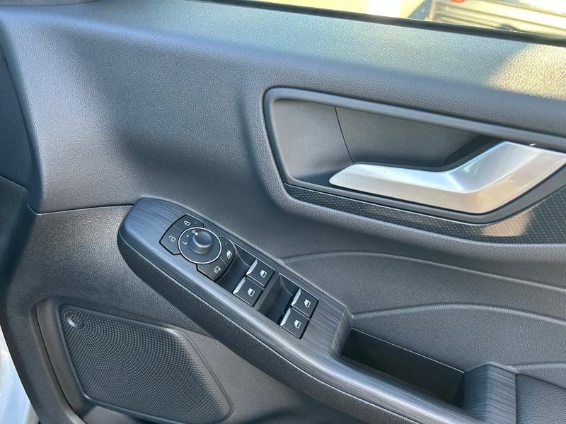 Used Ford Kuga 2024 for sale - 76703152: Photo 27