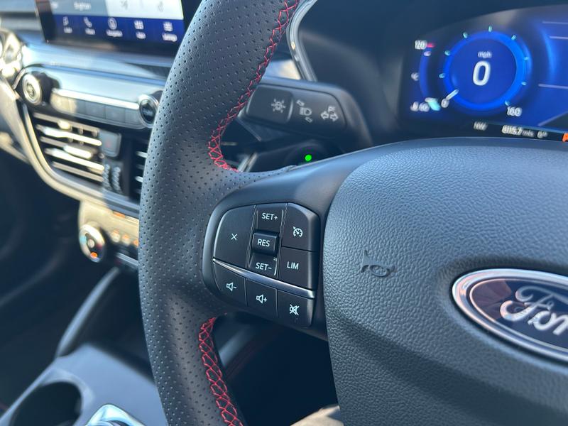 Used Ford Kuga 2024 for sale - 76703152: Photo 31