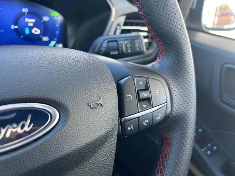 Used Ford Kuga 2024 for sale - 76703152: Photo 33