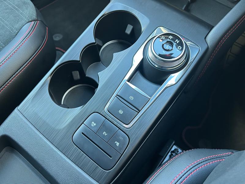 Used Ford Kuga 2024 for sale - 76703152: Photo 37