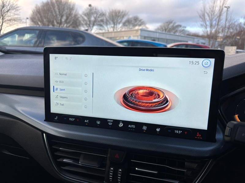 Used Ford Focus 2024 for sale - 77354396: Photo 30