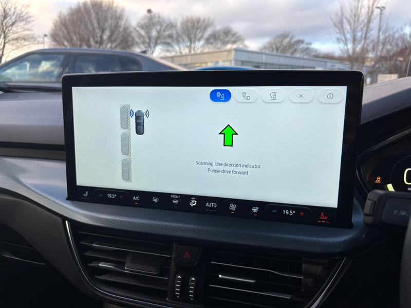 Used Ford Focus 2024 for sale - 77354396: Photo 33