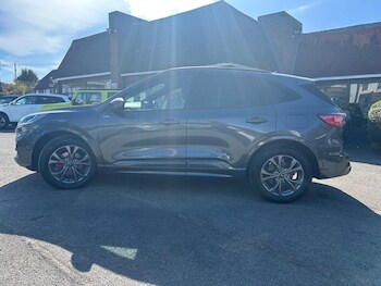 Used Ford Kuga 2023 for sale - 78329539: Photo