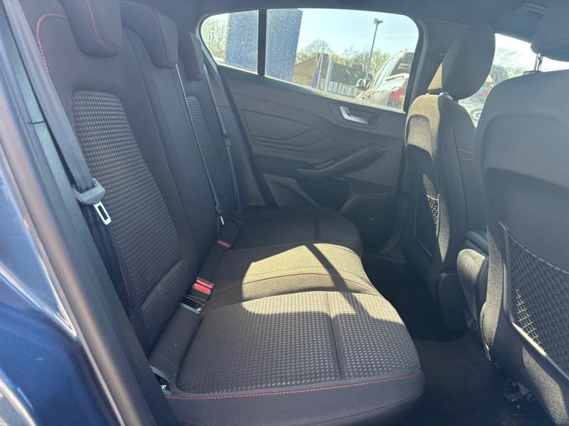 Used Ford Focus 2023 for sale - 78001094: Photo 14