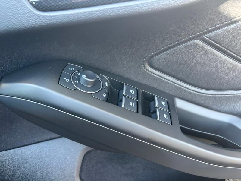 Used Ford Focus 2023 for sale - 78001094: Photo 32