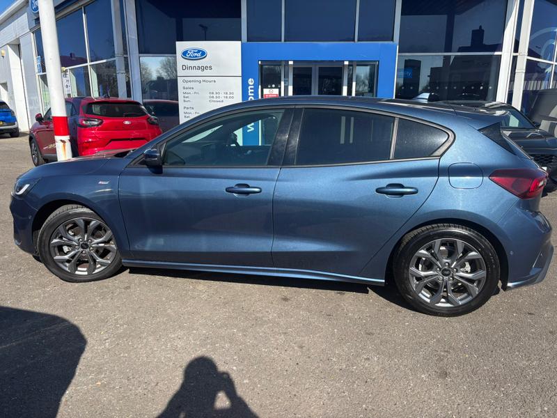 Used Ford Focus 2023 for sale - 78001094: Photo 4