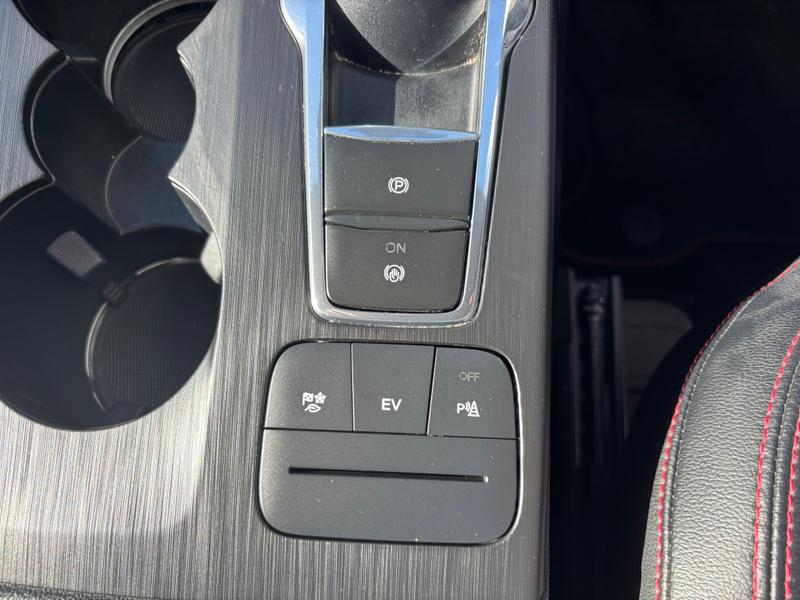 Used Ford Kuga 2023 for sale - 76037995: Photo 32