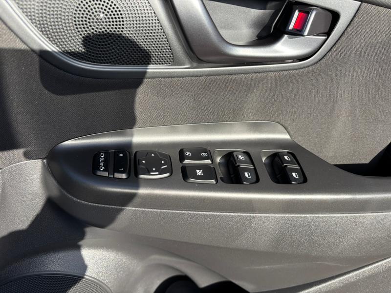 Used Hyundai KONA 2021 for sale - 76252399: Photo 32