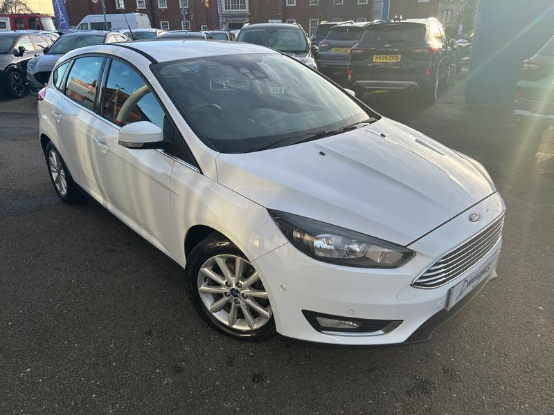 Used Ford Focus 2015 for sale - 76931346: Photo 1