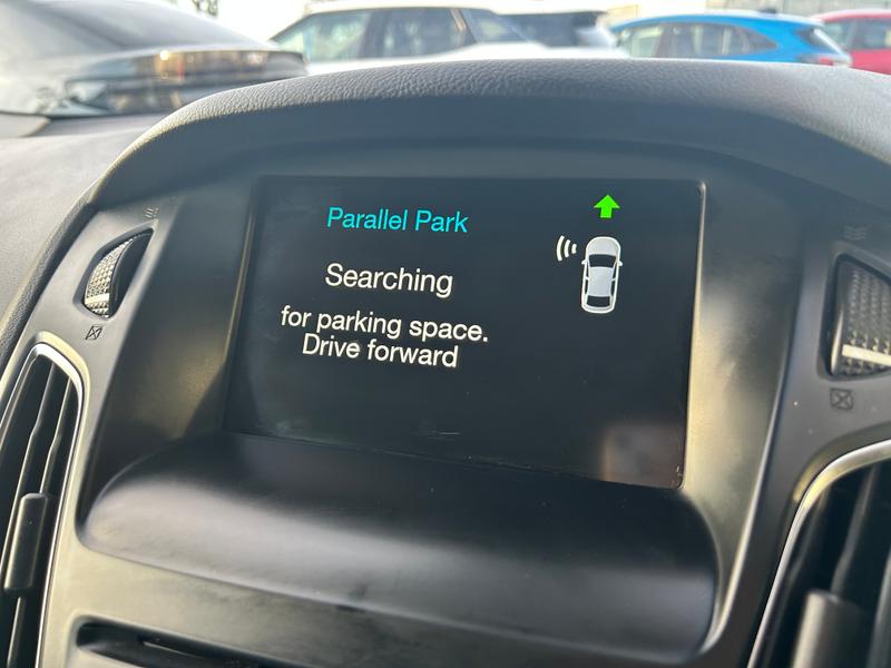 Used Ford Focus 2015 for sale - 76931346: Photo 11