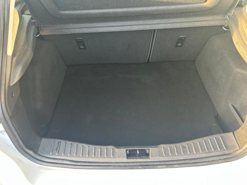 Used Ford Focus 2015 for sale - 76931346: Photo 14