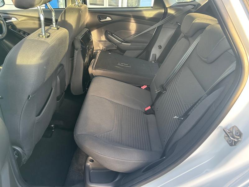 Used Ford Focus 2015 for sale - 76931346: Photo 17