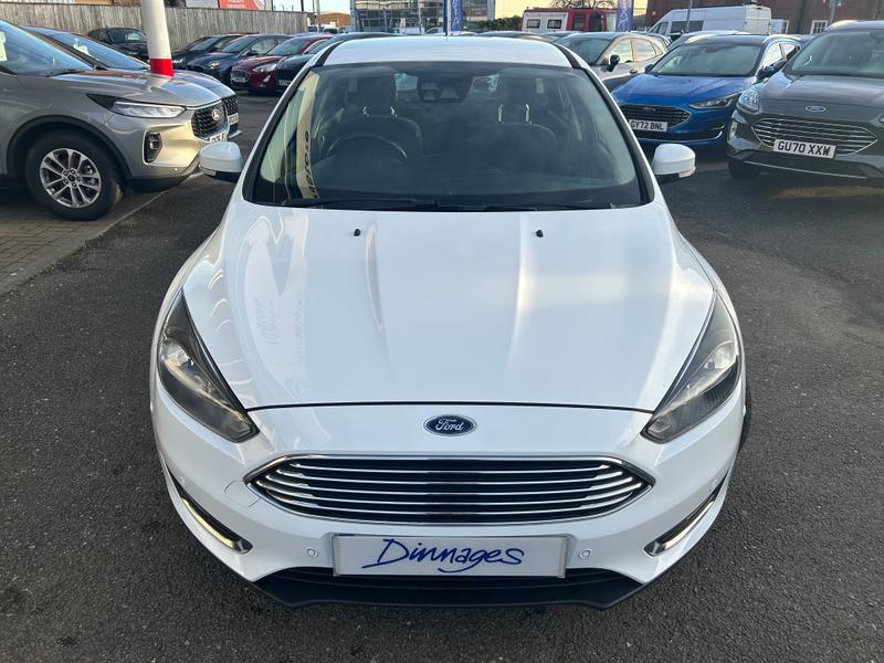 Used Ford Focus 2015 for sale - 76931346: Photo 2