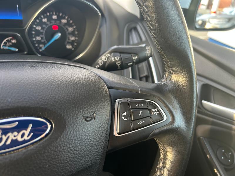 Used Ford Focus 2015 for sale - 76931346: Photo 30